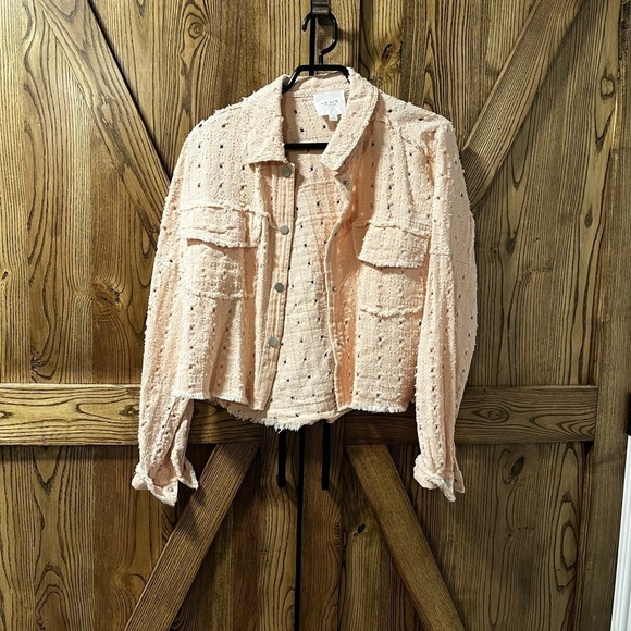 Light pink textured jacket - Picture 2 of 8